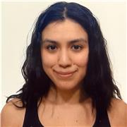 Profesora especializada en historia del arte. Además de enseñanza primaria y humanidades.